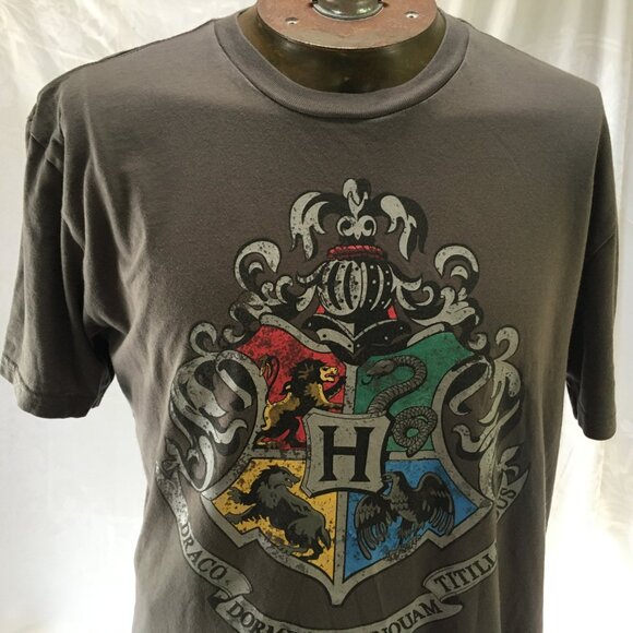 Harry Potter Universal Studios Hogwarts Crest Men's T Shirt Size L Gray Large - Picture 4 of 8